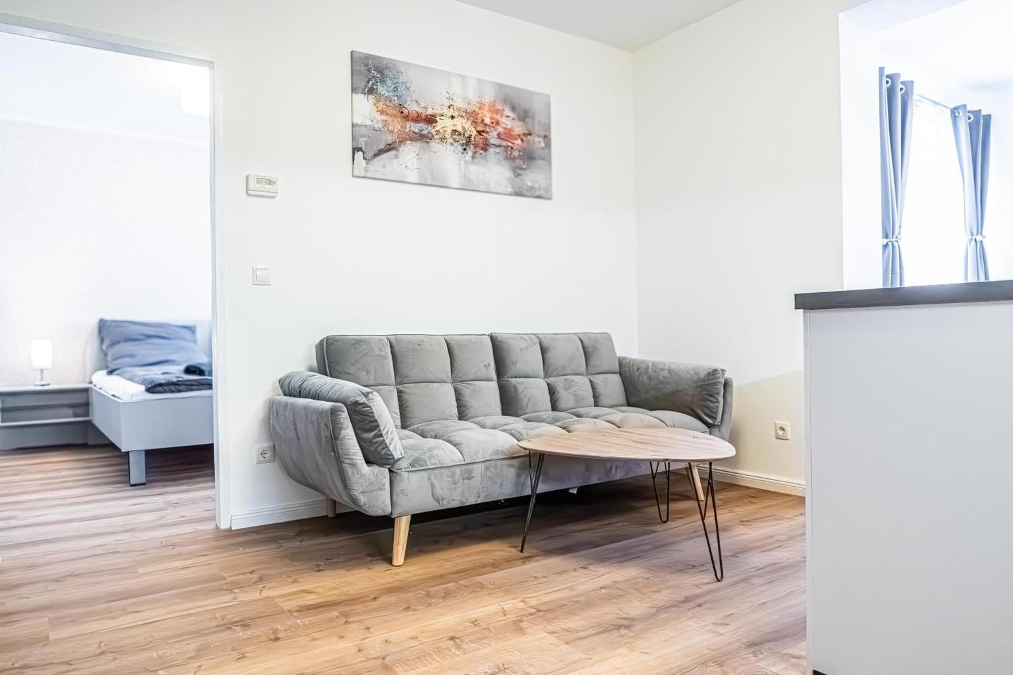 Charming 1Br And 1Lr Apt Modern Design Donaustadt Vienna Exterior photo